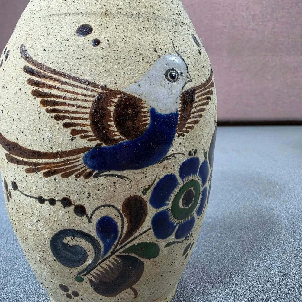 Ken Edwards Pottery Vase Tan Good Bird Floral Tonala Mexico